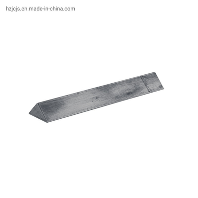 Thành viên của Chamfer Q235 Carbon Structural Steel Triangle Shape Bar cho bê tông đúc sẵn