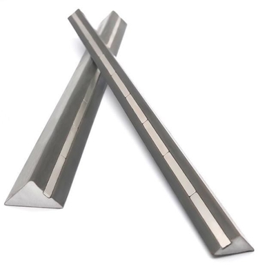 Các phần thép hình dạng lạnh GB tiêu chuẩn Magnetic Chamfer Strip Triangle Magnet Chamfer